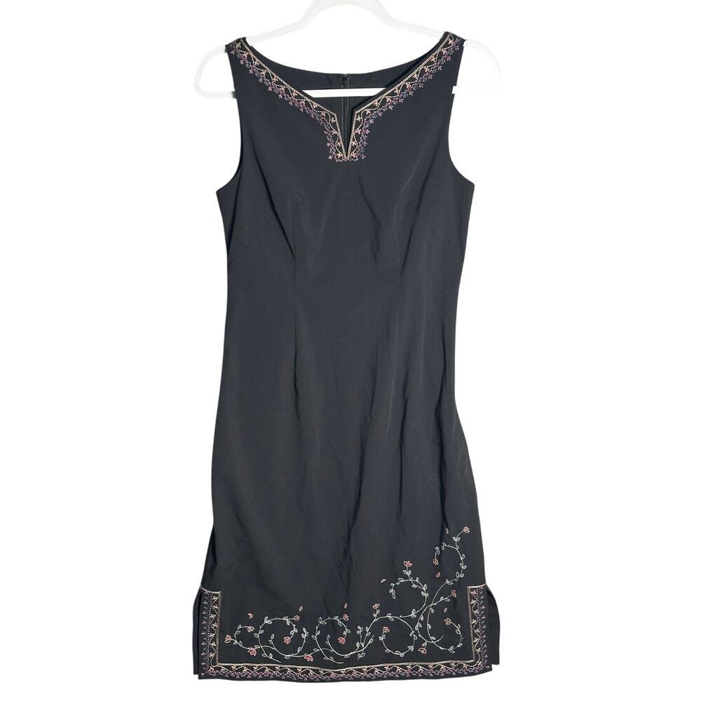 BCBGMaxazria Sz 4 Floral Embroidered Sleeveless Knee Length Dress Black Boho
